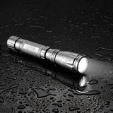DEKTON Pro Light XT600 Heavy Duty Explorer Torch - 400 Lumens / 350m Distance