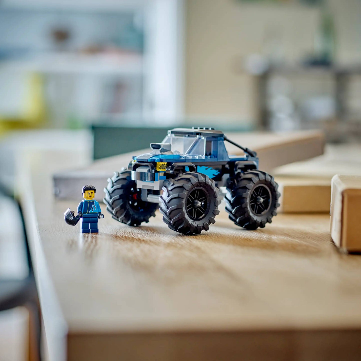 LEGO 60402 City Blue Monster Truck