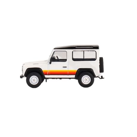 Mini GT Land Rover Defender 90 Wagon White 1:64 Model