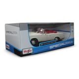 Maisto 1967 Mercedes-Benz 280SE Die-Cast Model – 1:18 Scale